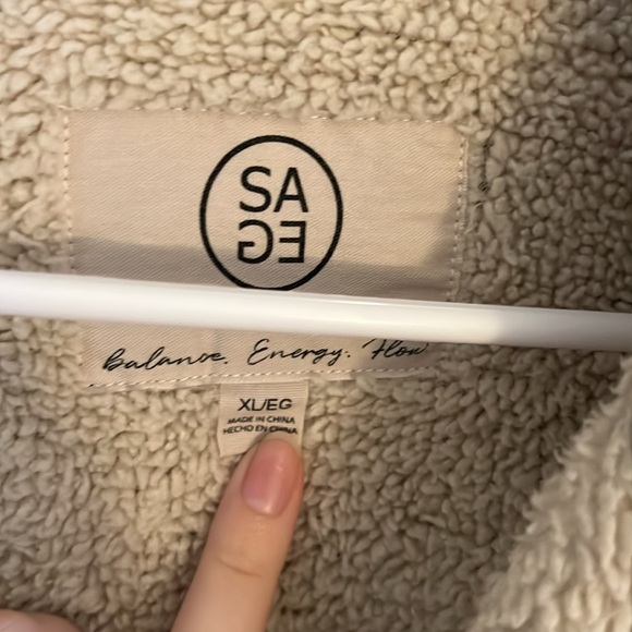 sage flannel coat - Picture 2 of 3